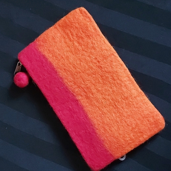Felted Wool Clutch - Picture 2 of 7